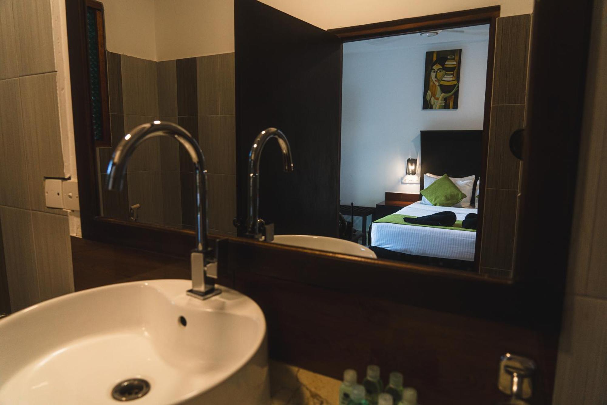 Sundaras Infinity Jungle Resort Dambulla Exterior photo